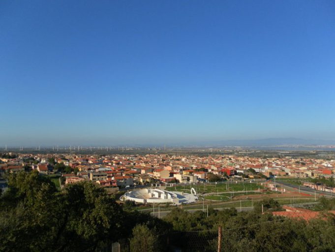 Il Covid galoppa a Capoterra, 174 positivi: green pass e restrizioni confermate per i non vaccinati