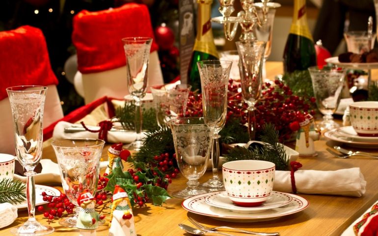 Il Covid oscura il cenone di Capodanno, ondata di disdette negli agriturismi della Sardegna