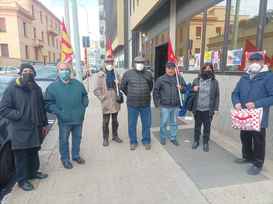 “Settecento malati al gelo per avere le medicine salvavita a Quartu, vergogna: vogliamo ritirarli nelle farmacie”