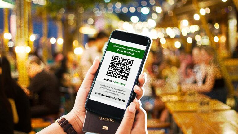 Super green pass per mangiare all’aperto, i ristoratori di Cagliari: “Troppe spese per i controlli, basta”