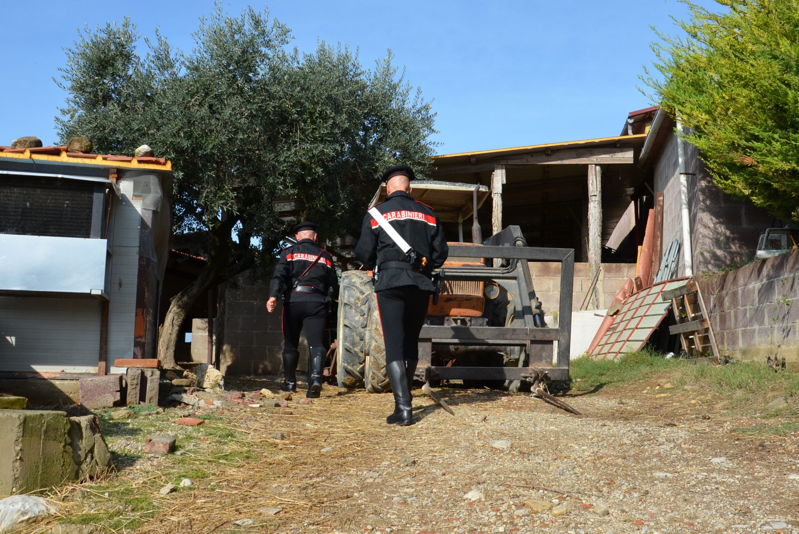 Percepiscono il reddito di cittadinanza ma lui lavora in nero: coppia denunciata a Santadi