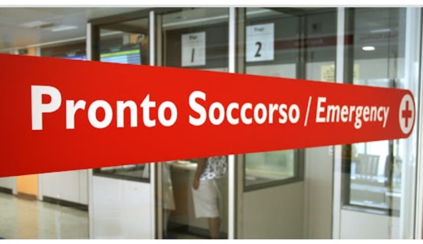 Emergenza al Pronto soccorso del Policlinico: oltre 20 pazienti Covid da giorni in una barella