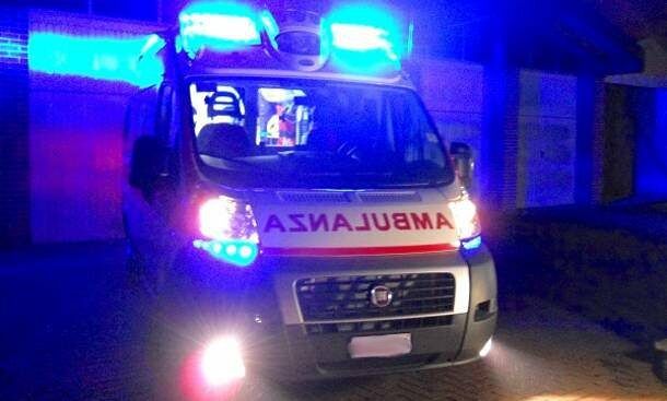 Choc a Pula, coppia di commercianti cinesi aggredita e derubata: caccia ai malviventi