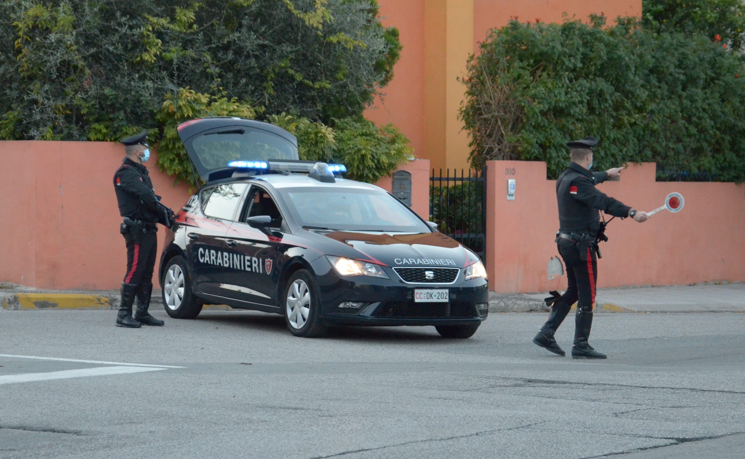 Cagliari, esce di casa senza motivo e senza permesso: dai domiciliari al carcere