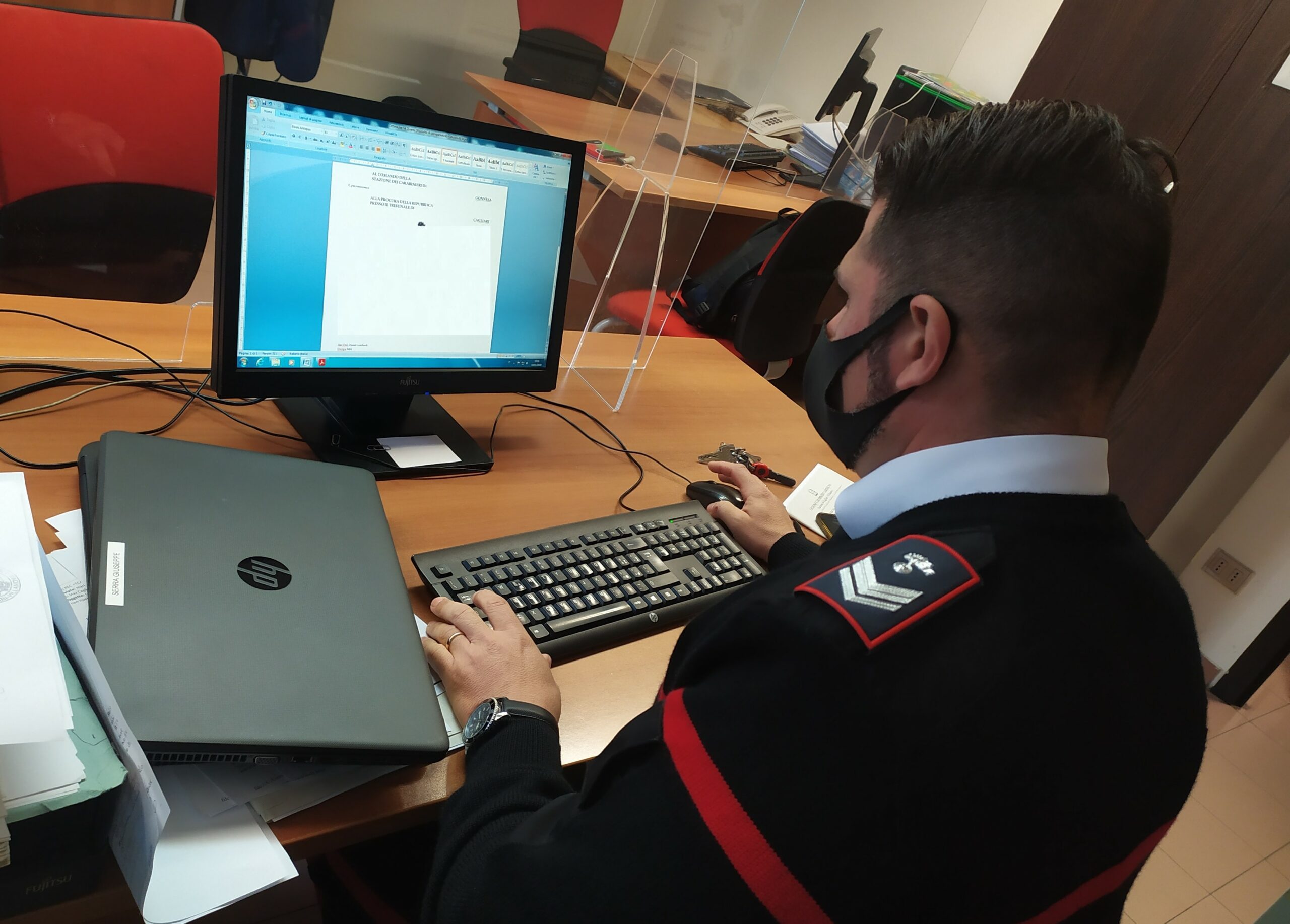 Acquista un autocarro online, ennesima truffa a Siurgus Donigala: denunciato un calabrese