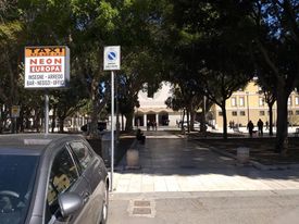 Alberto Lai, le lacrime di seuesi e cagliaritani e quel cartello in piazza Giovanni a renderlo eterno