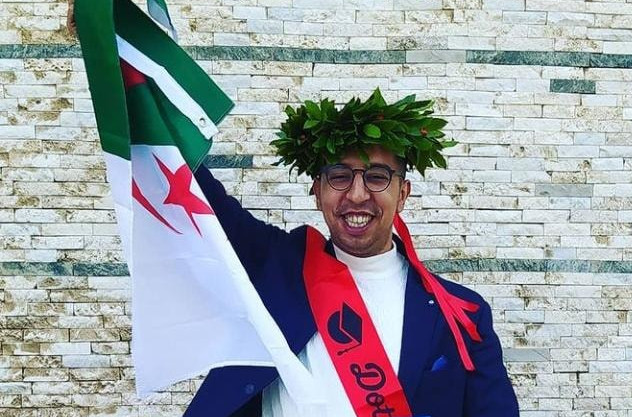 Hocine, morto a 27 anni dopo l’arrivo col barcone a Cagliari e la laurea: “Aiutateci a riportarlo in Algeria”