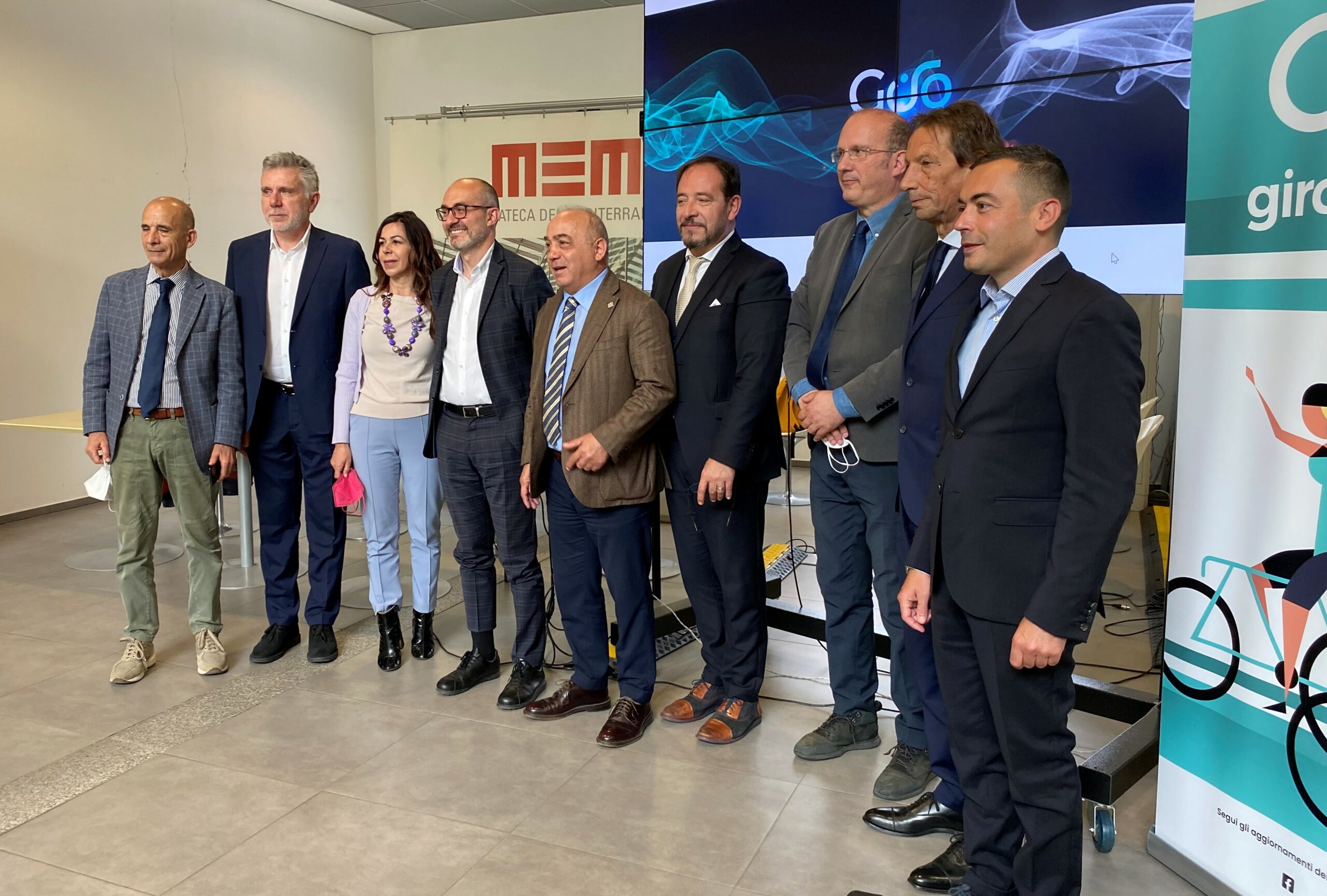 Ciclismo, parte da Cagliari il Giro Donne 2022