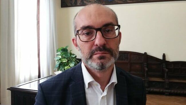 Il Cagliari di Giulini sprofonda in B, Truzzu durissimo non fa sconti: “È una retrocessione meritata”