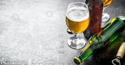 Cagliari, alcol vietato di notte: “Truzzu chiude i piccoli negozi ma non i supermarket, perchè?”
