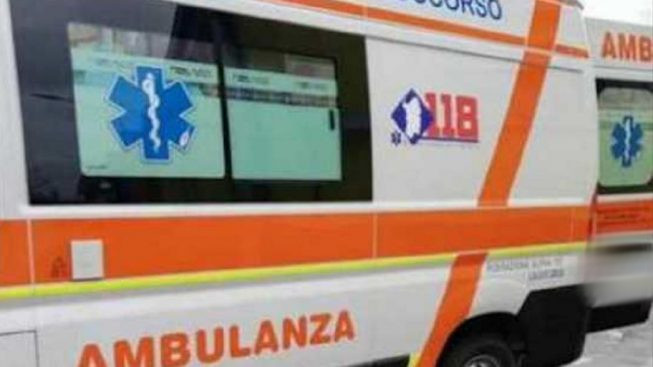 Dramma a Quartu, ambulanza si schianta contro due auto: 92enne stroncata da un infarto