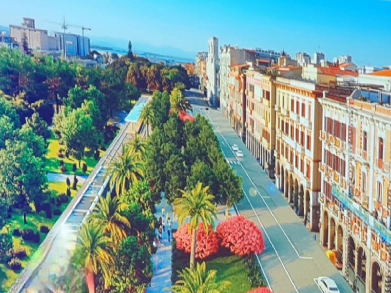 Cagliari, i colori della nuova via Roma green e con la metro: ecco come sarà