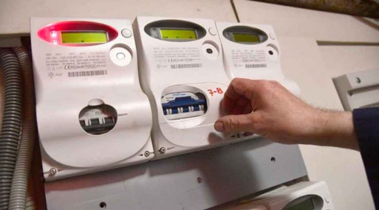Cagliari, sos dei commercianti: “Bollette insostenibili, nessuno stacchi la corrente alle imprese”