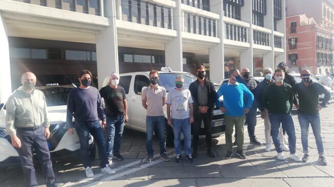 Taxisti verso un altro sciopero a Cagliari: “No alle nuove licenze”