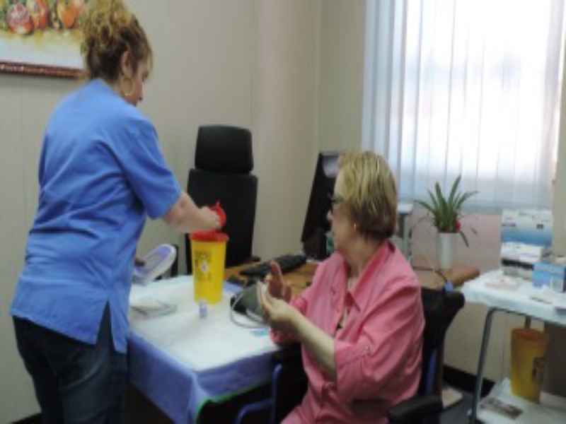 Caos sanità e ospedali in crisi in Sardegna: “Diamo 80 euro all’ora ai medici degli ambulatori”