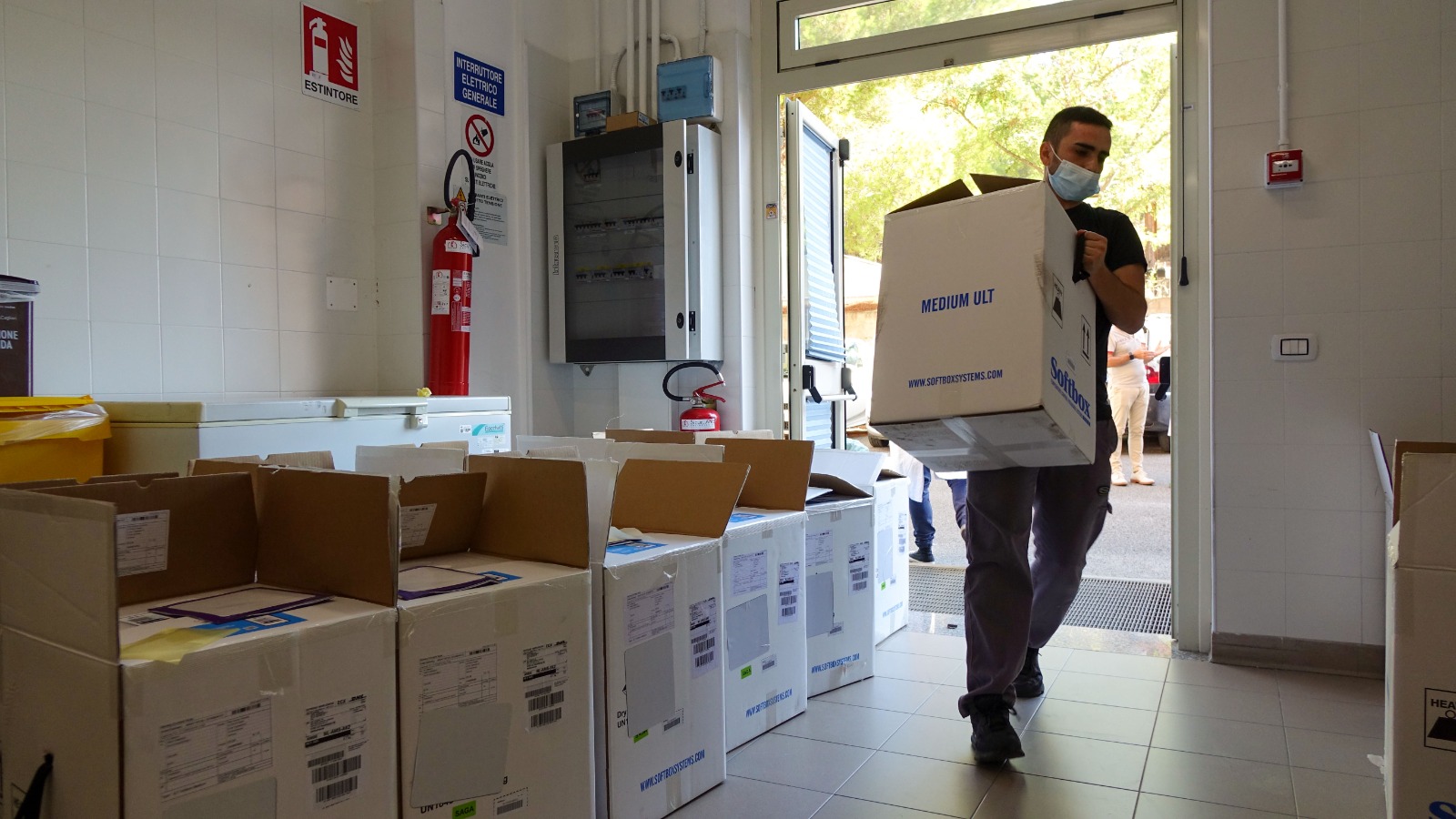 Covid, in Sardegna oltre 120 mila dosi del nuovo vaccino bivalente