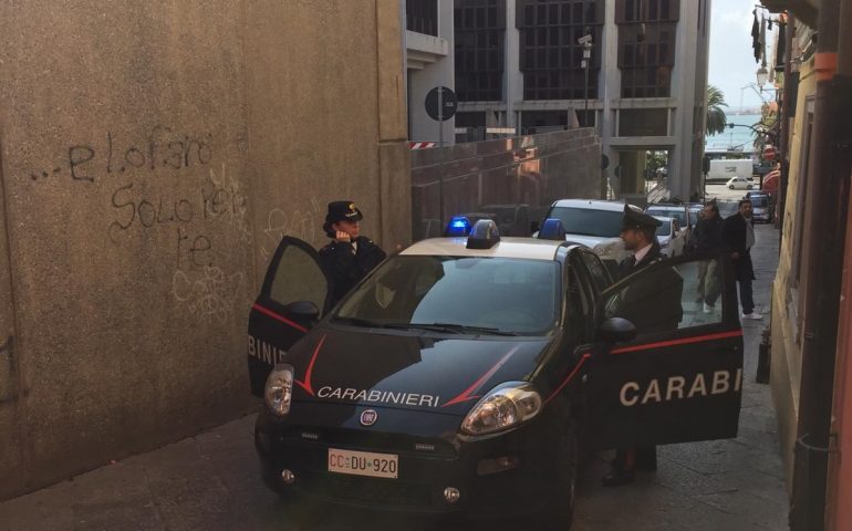 Cagliari, 20enne accoltella un bengalese alla Marina: arrestato per tentato omicidio
