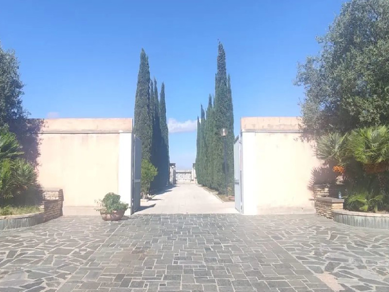 Elmas, addio alle emergenze al cimitero: “Ecco 200mila euro per l’ampliamento”