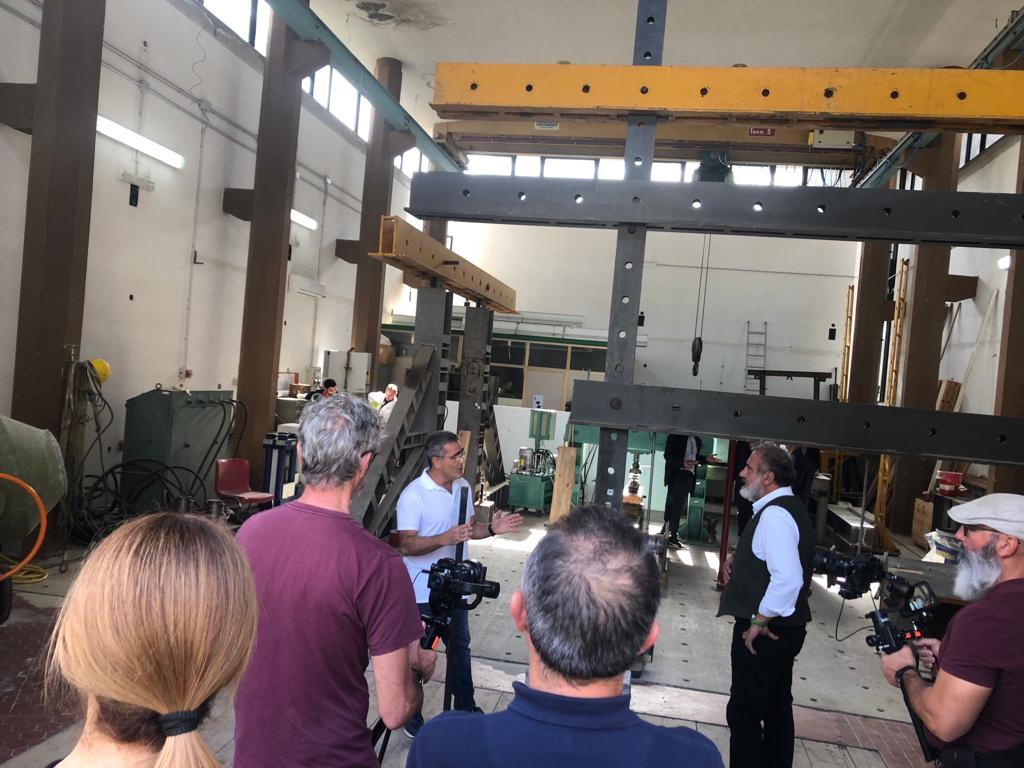 La troupe di Linea Verde nel cuore di Ingegneria Civile a Cagliari: In Rai l’ecosostenibilità del futuro