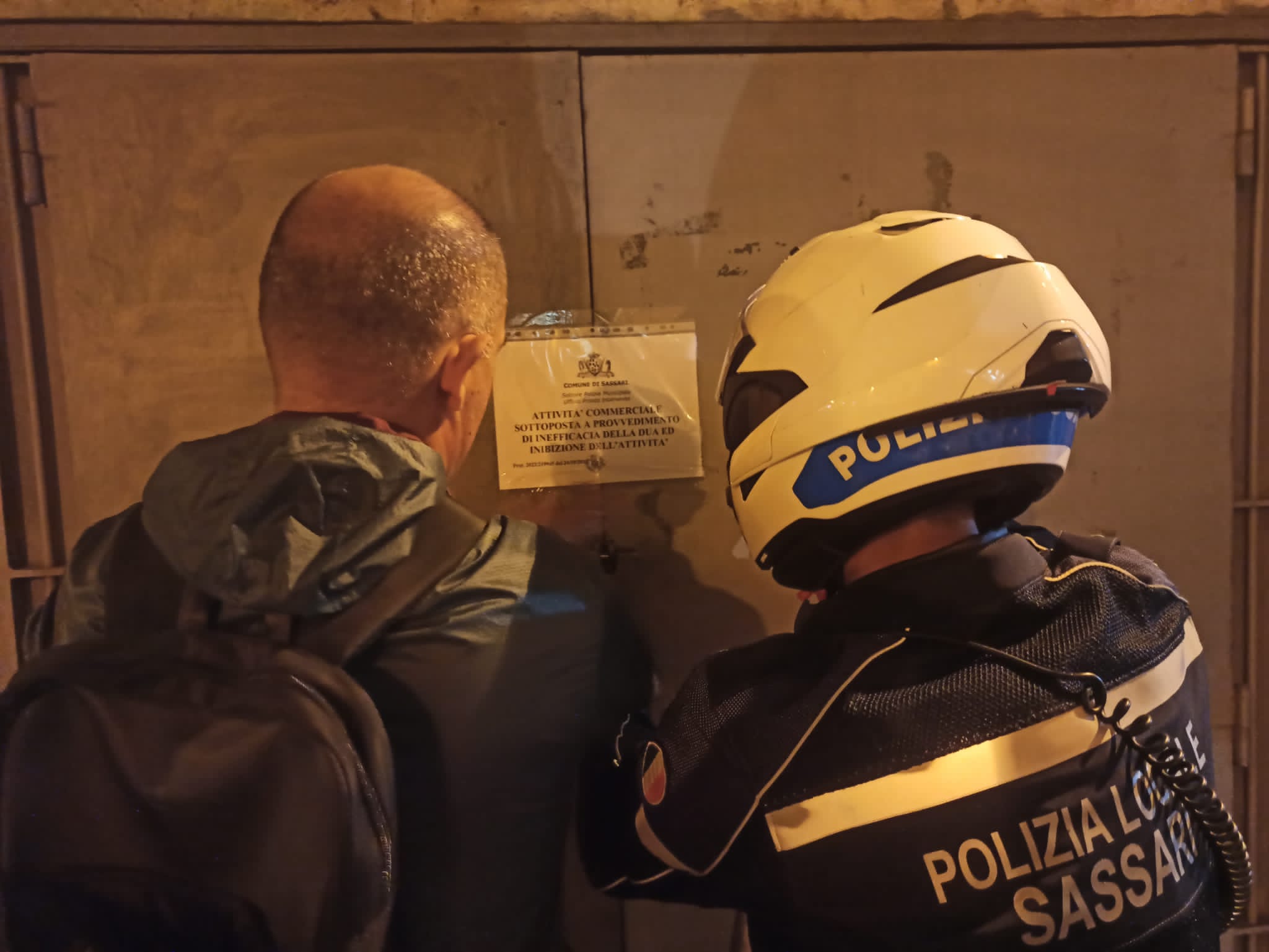 Sassari, sigilli a un minimarket del Corso: mancano i requisiti