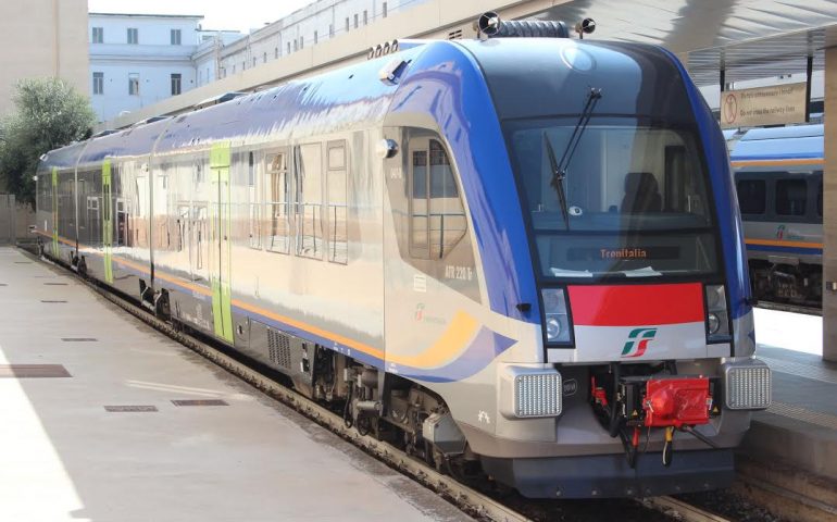 Travolto dal treno nelle campagne di Pabillonis, nessun incidente: è stato un gesto volontario