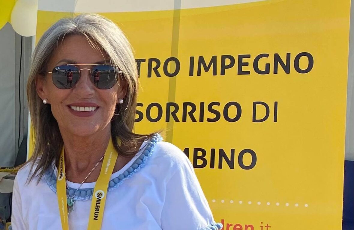 Indagata la presidentessa di Team for Children: “I soldi per i bimbi malati usati per viaggi in Sardegna”