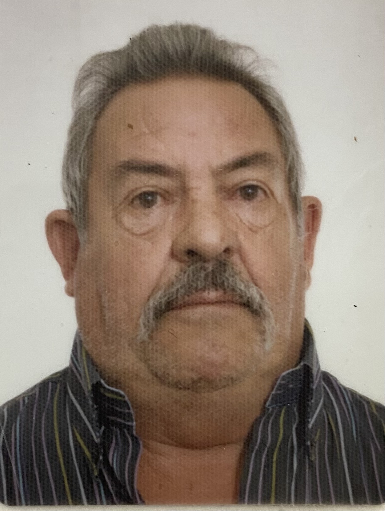 E’ scomparso improvvisamente a Cagliari Ottavio Fiori, lo piangono i familiari