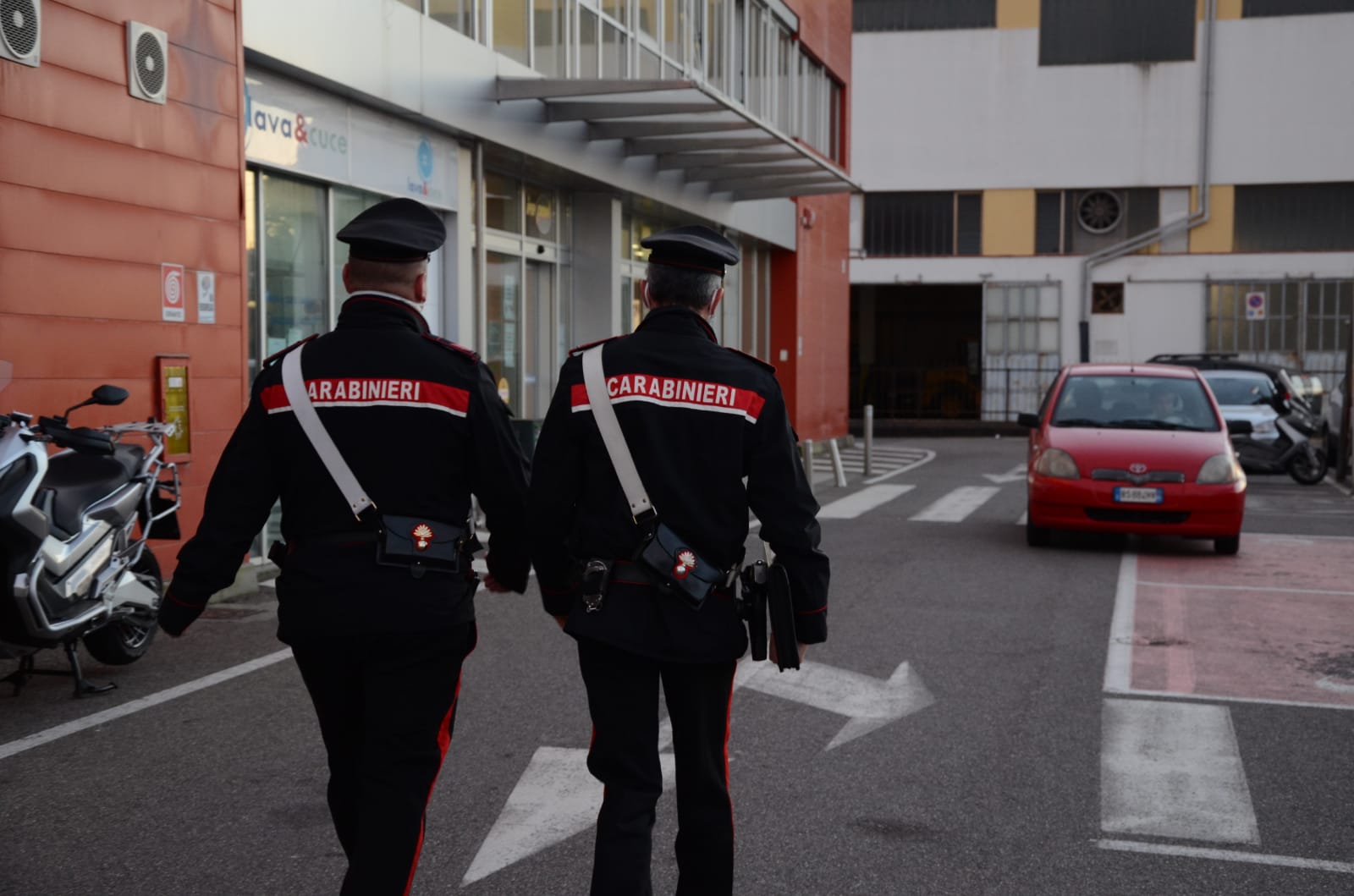 Ruba un amplificatore da un bar e scappa: nei guai un 62enne a Quartu