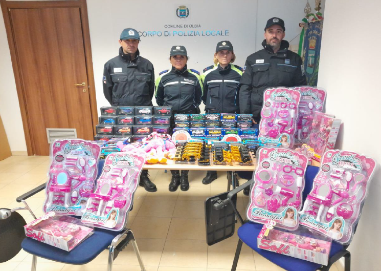Giocattoli non sicuri, scatta il sequestro di 150 pezzi a Olbia