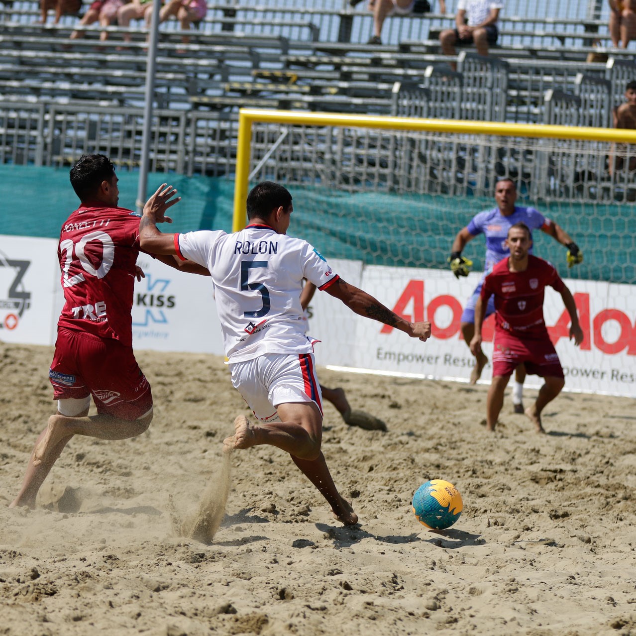 Cagliari, nuovi sport al Poetto: all’ippodromo ecco l’Arena Beach soccer e il campo da  baseball