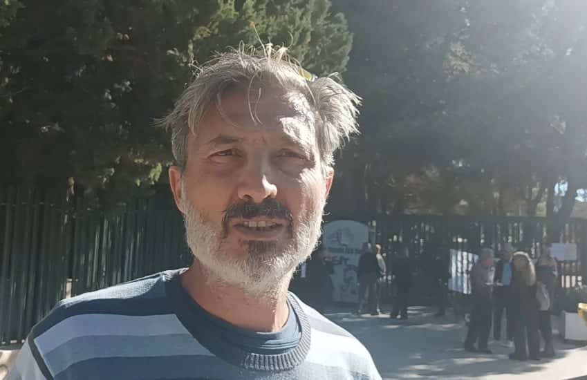 Cagliari, il piano per fermare la mattanza a Monte Urpinu: “Gli uccelli sani possono essere isolati”