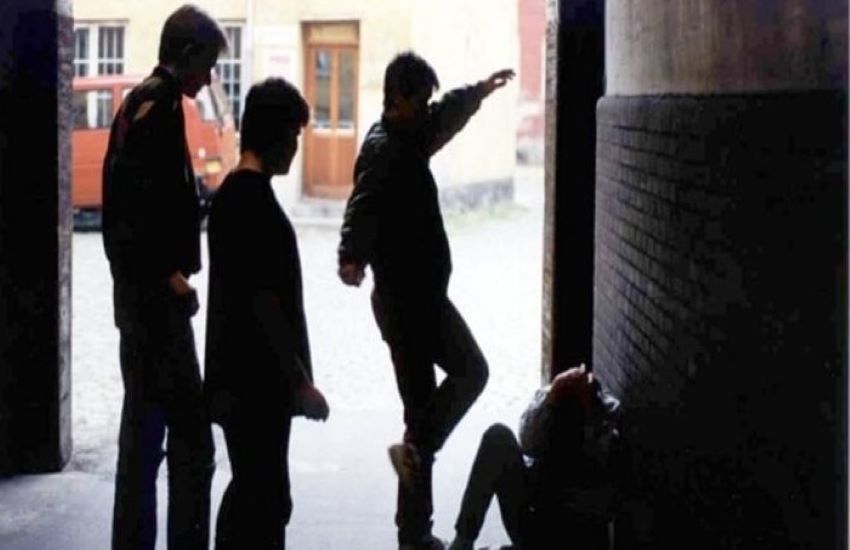 Scippi e aggressioni a donne e anziani tra Cagliari e Quartu, banda di giovanissimi in carcere