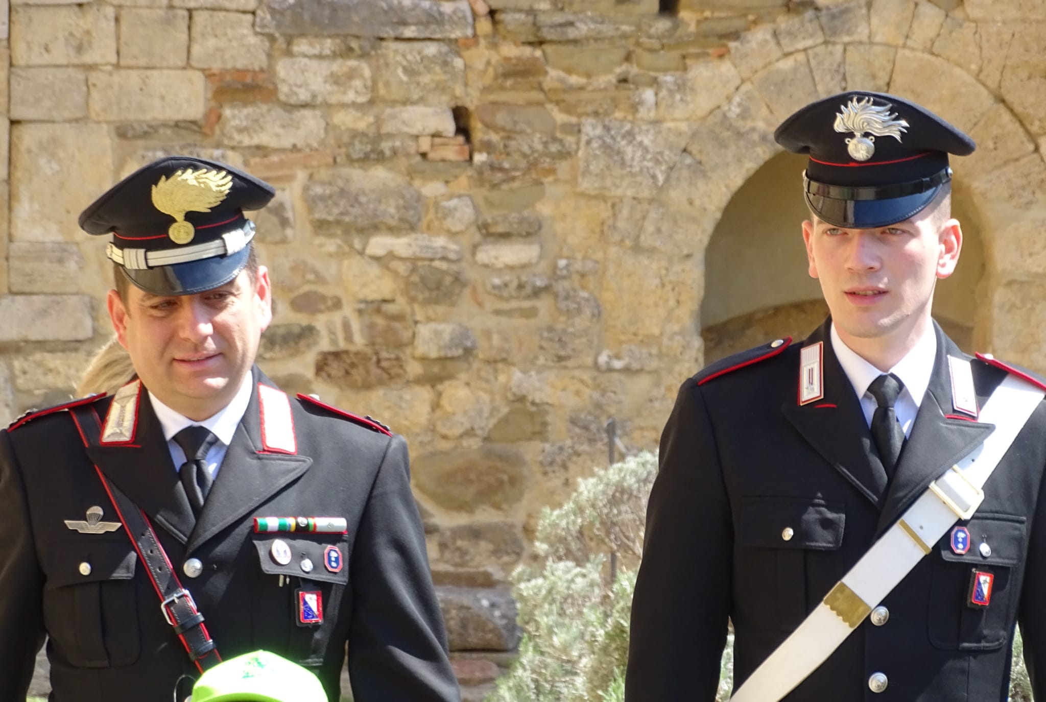 Insegue e minaccia il rivale in amore, ma ha il divieto di avvicinamento: 56enne arrestato a Sant’Antioco