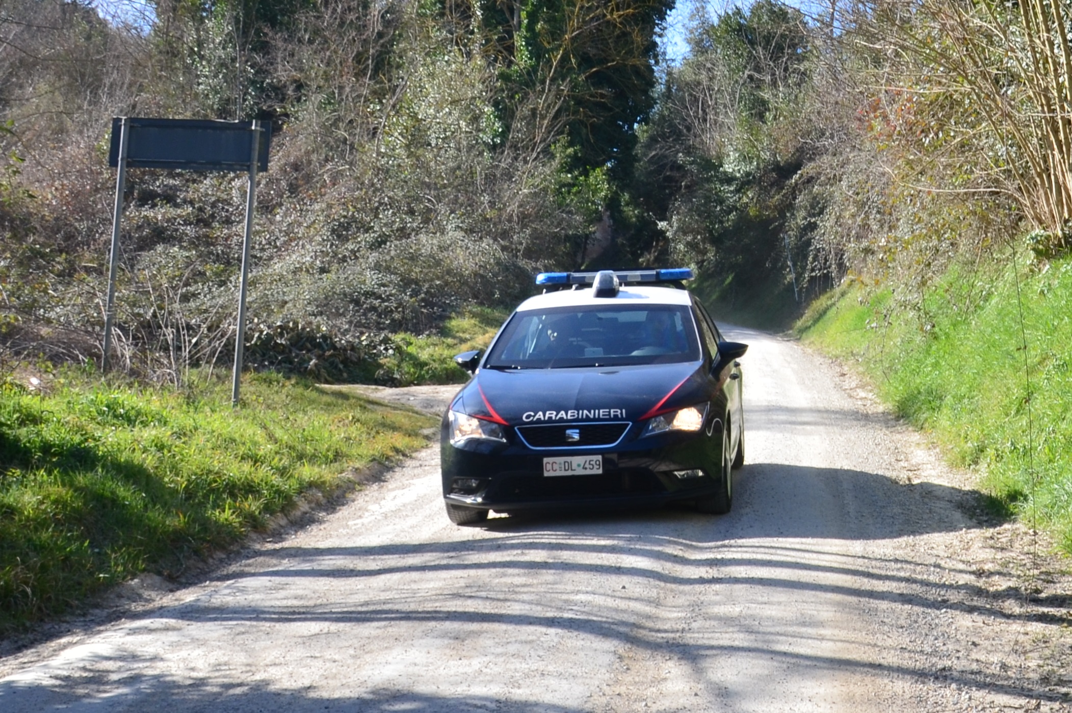 Detenzione e spaccio, due giovani algerini denunciati a Villanovaforru