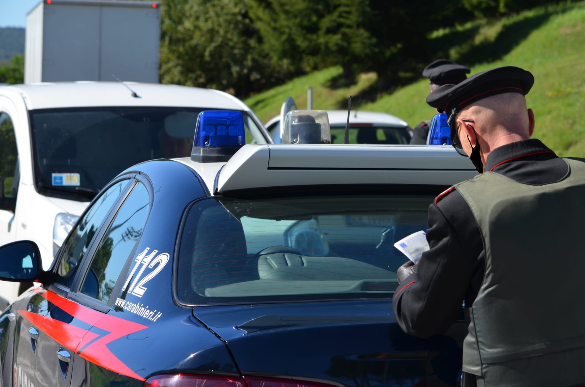 Quartu, guidava completamente ubriaca sulla 554: nei guai una badante straniera sessantenne