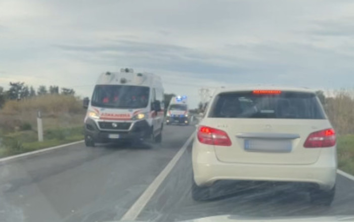 Pauroso incidente sulla Ss 387 a Selargius: tre auto coinvolte e ci sono feriti