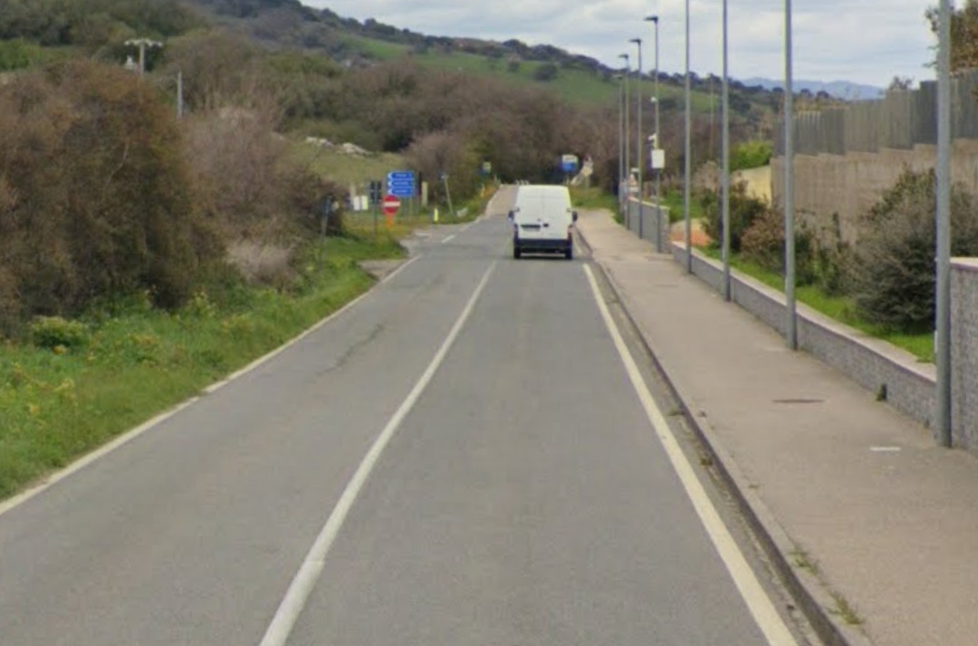 Sbanda con l’auto, vola fuori strada e muore: Nulvi piange Angelo Marongiu