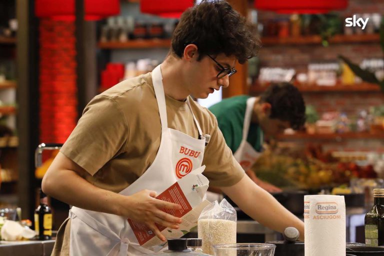 Bubu salvo in extremis: il giovane cuoco sardo è nella top ten di Masterchef