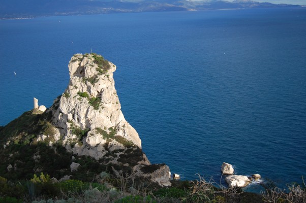 Sella del Diavolo, stop ai danni agli habitat protetti: il GrIG chiede atti concreti