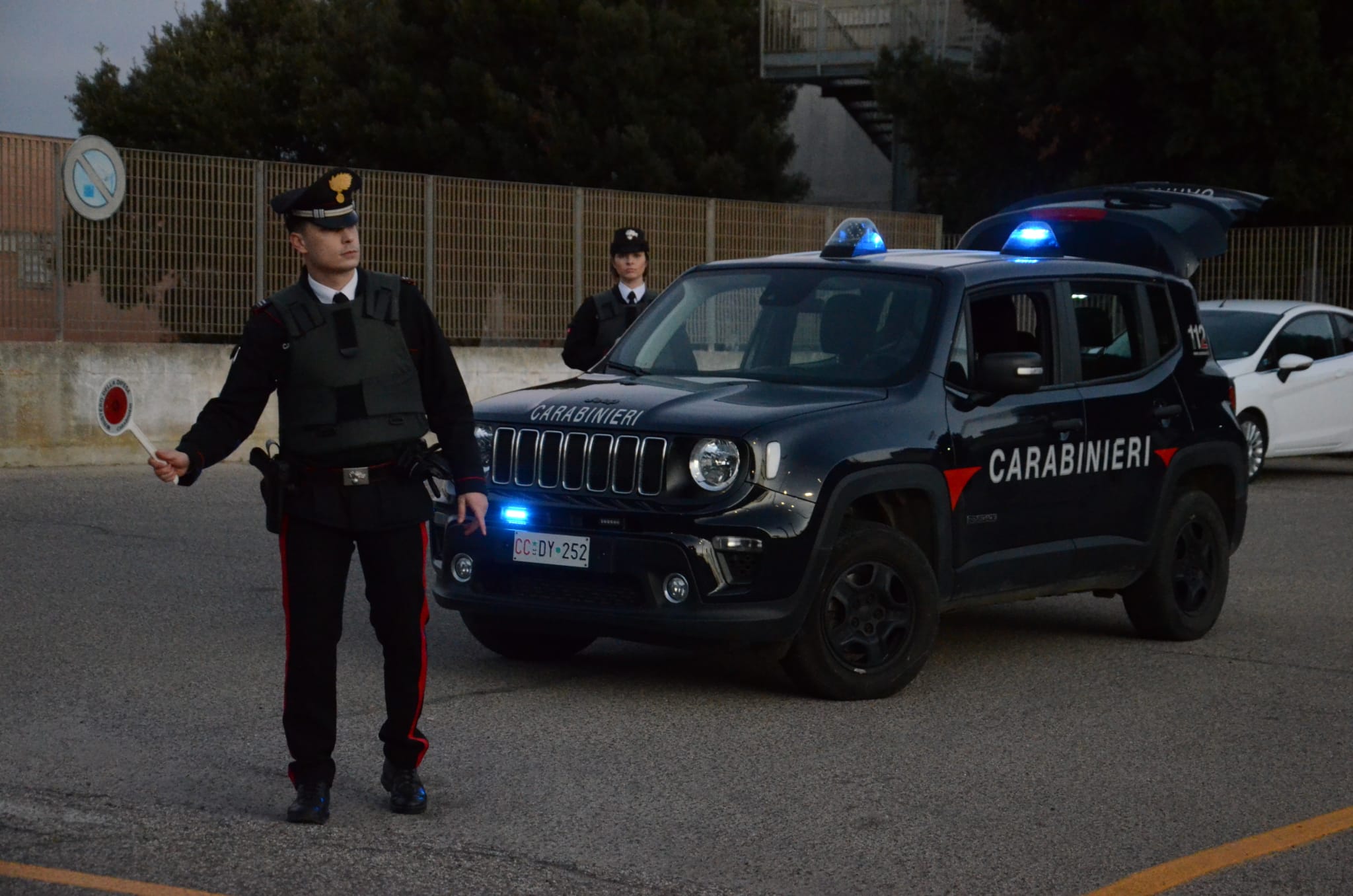 Furti nella sede Enel a Selargius, denunciati operaio infedele e la sua compagna