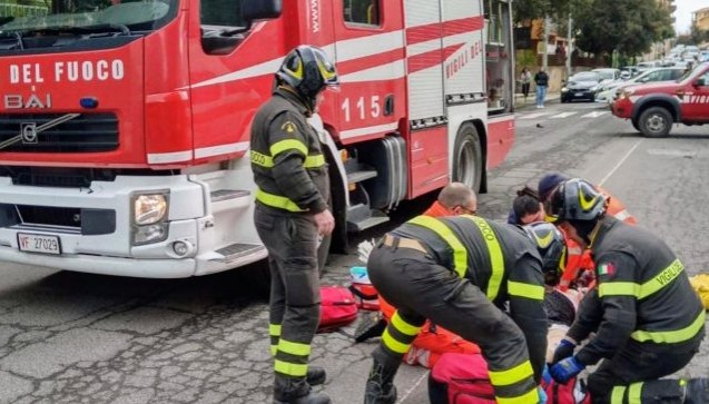 Donna investita e uccisa sulle strisce pedonali: “A Nuoro scambiano le strade per piste da corsa, subito i dissuasori”