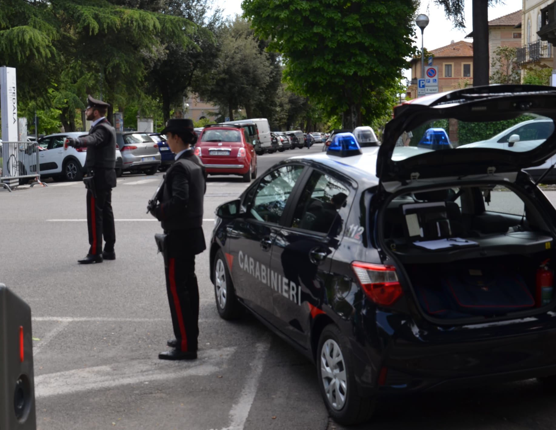 Guida senza patente e scappa a tutta velocità sulla 130: pregiudicato arrestato a Iglesias