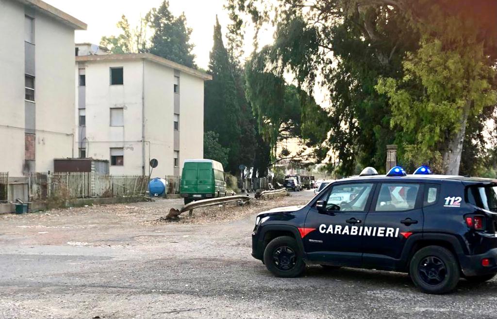 Alla guida con patente scaduta, senza assicurazione e revisione dell’auto: 51enne nei guai a Villasor