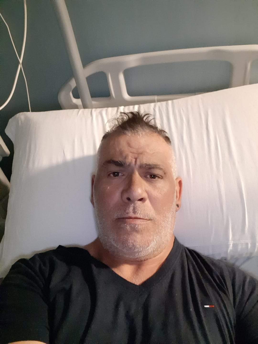Si schianta con la moto, 51enne muore dopo un mese all’ospedale: addio a Gian Luca Sanna