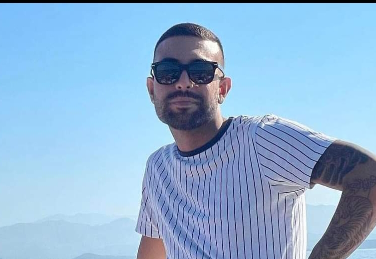 Si schianta contro un albero, 28enne di Oristano muore all’ospedale: addio a Mattia Pusceddu