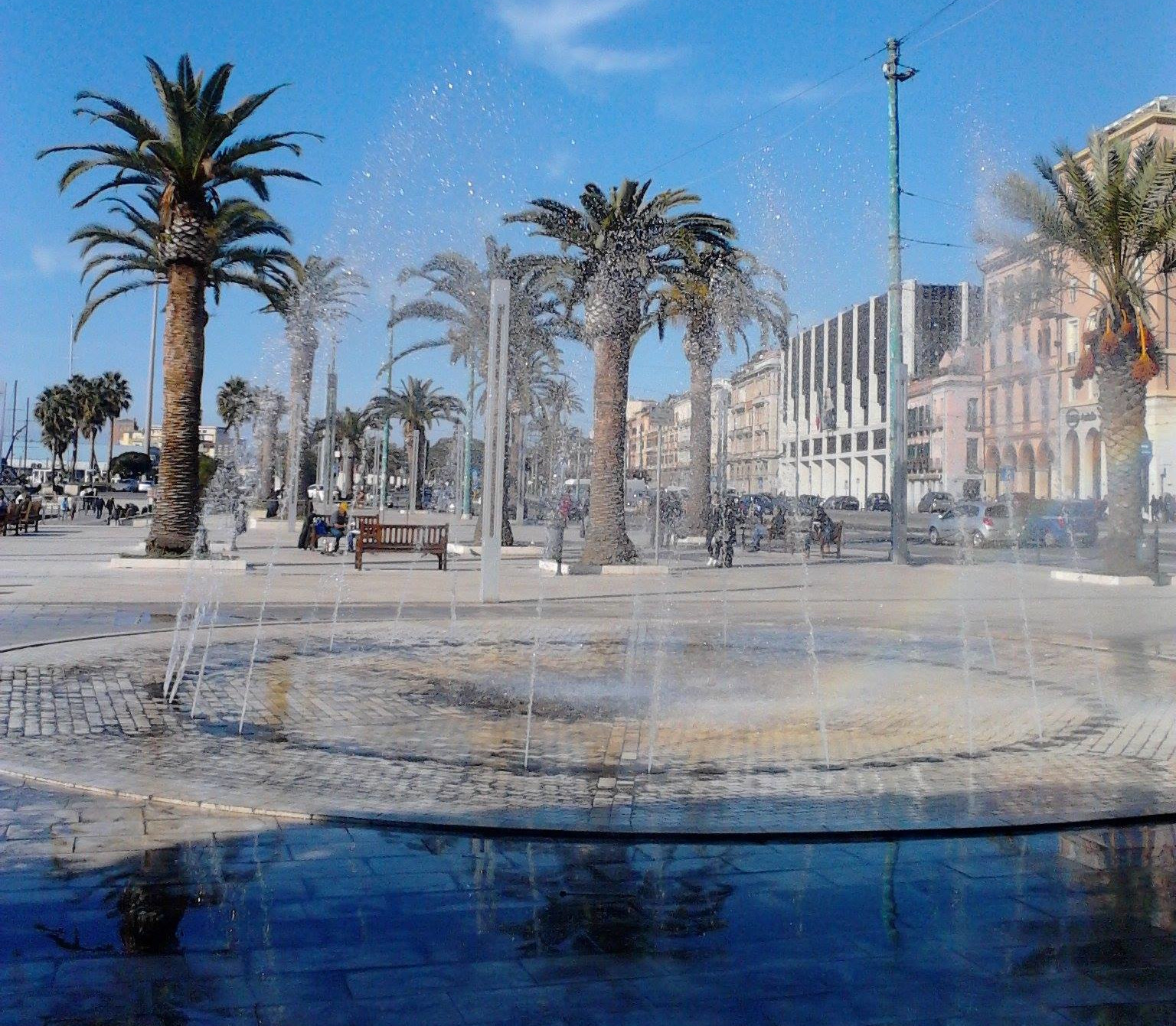 Allerta caldo su tutta la Sardegna sino a venerdì, a Cagliari scatta l’allarme incendi