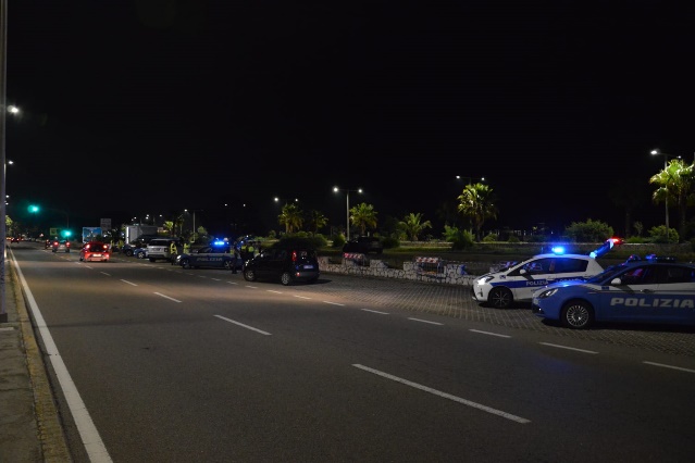 Controlli della polizia a Cagliari, ritirate 2 patenti per guida sotto l’effetto di droghe