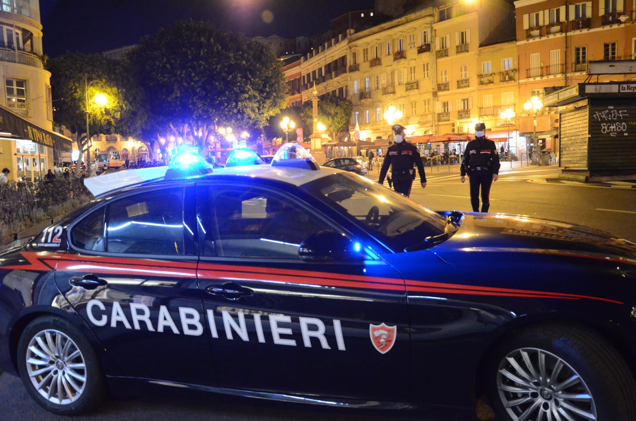 Cagliari, denunciato giovane algerino: girava per la Marina con uno spray urticante proibito