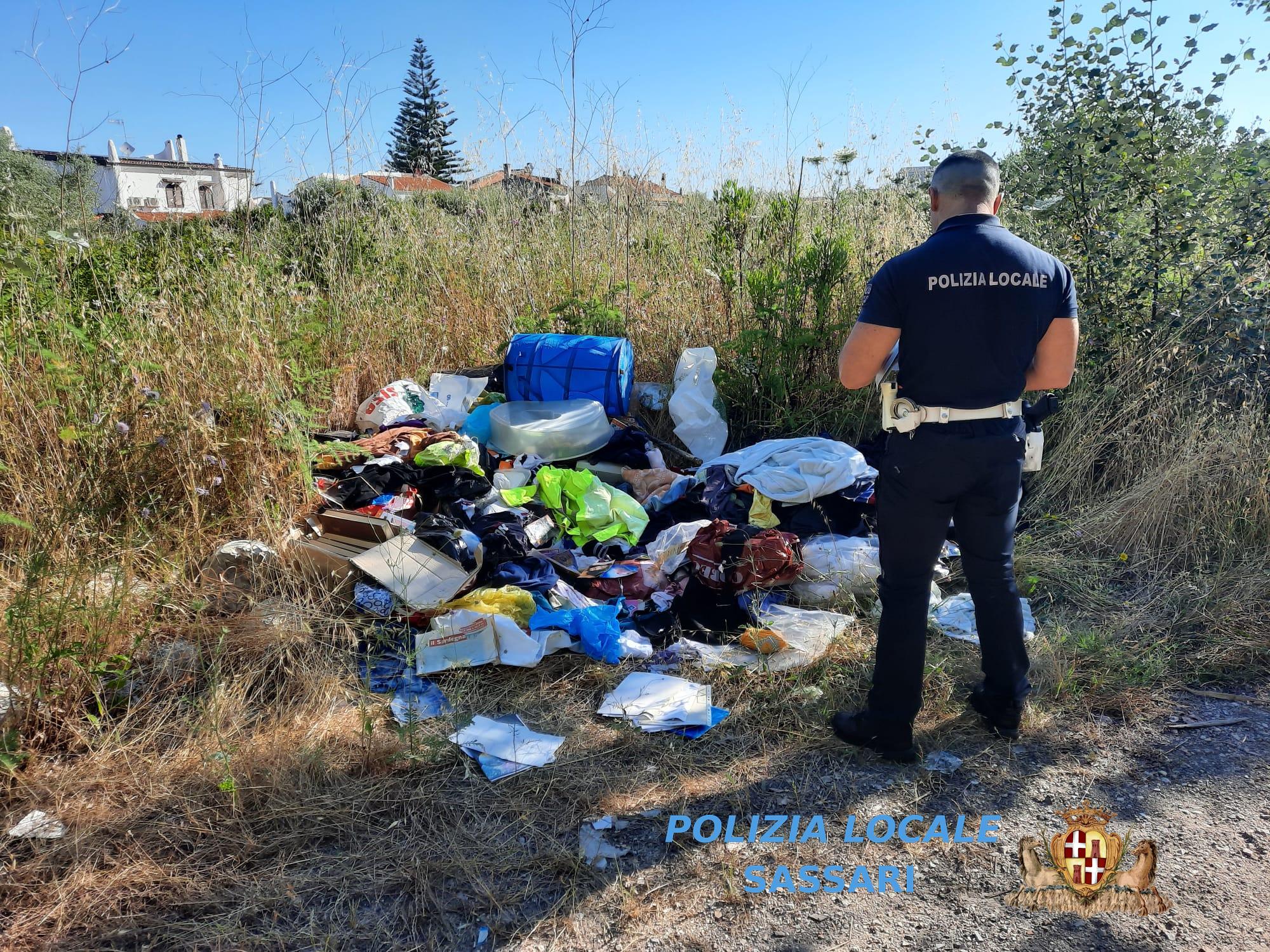 Scacco agli incivili dei rifiuti in tutto il Cagliaritano, più poliziotti in campo: “Lotta anche ai traffici illeciti”