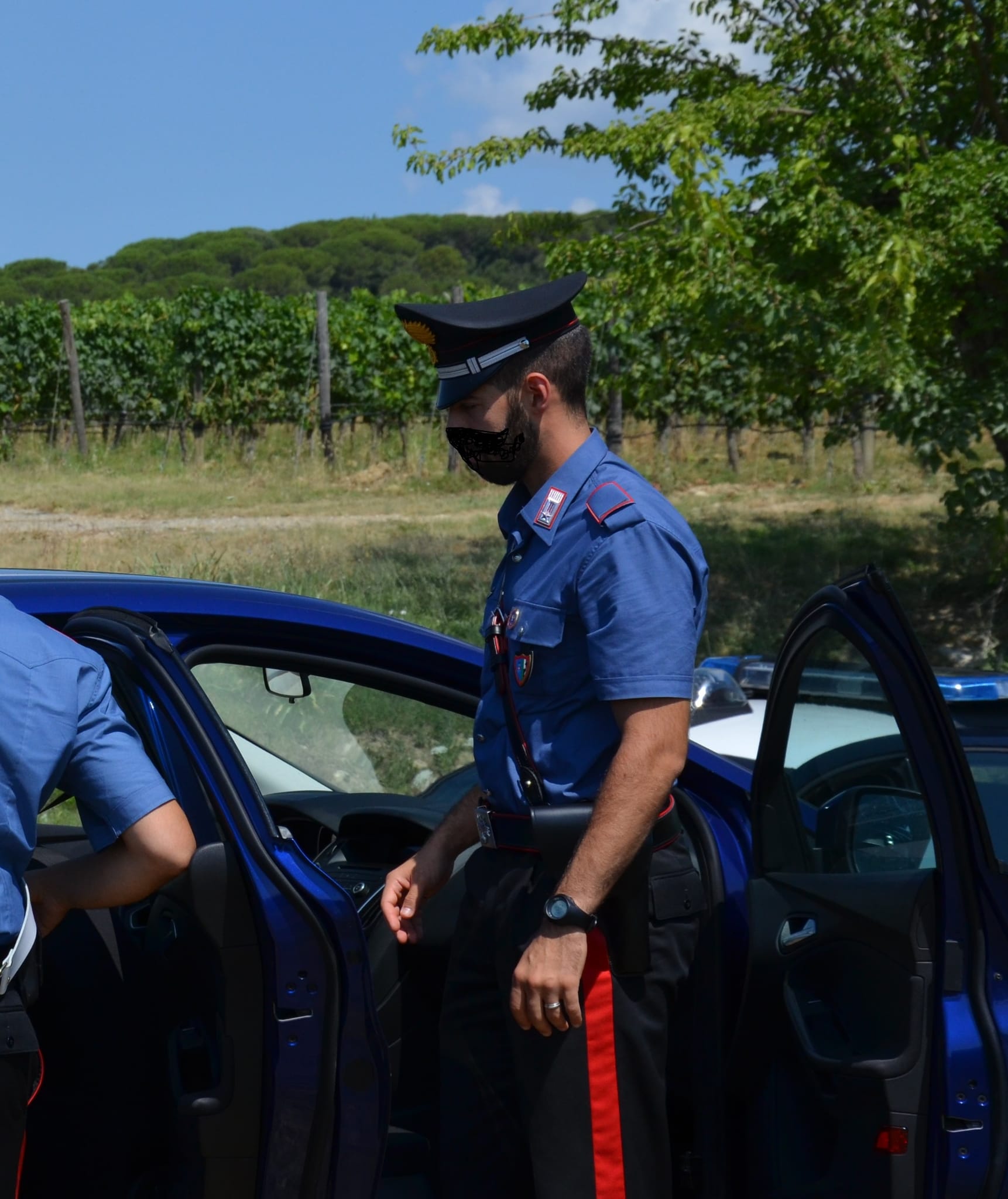 Scippo, ricettazione e utilizzo indebito di carte di credito: 30enne denunciato a Samassi